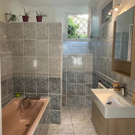 Charming Typical Townhouse, 3 Bedrooms