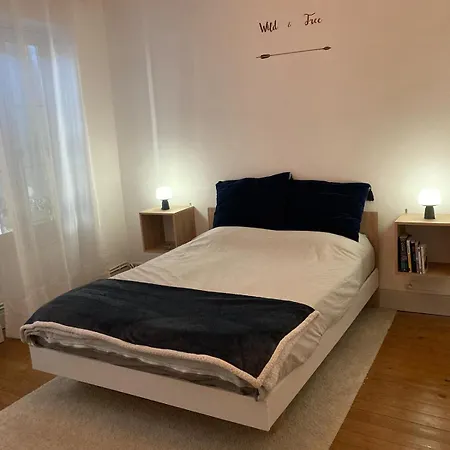 Charming Typical Townhouse, 3 Bedrooms Feriehus