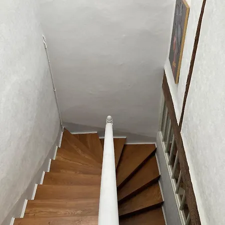 Charming Typical Townhouse, 3 Bedrooms *